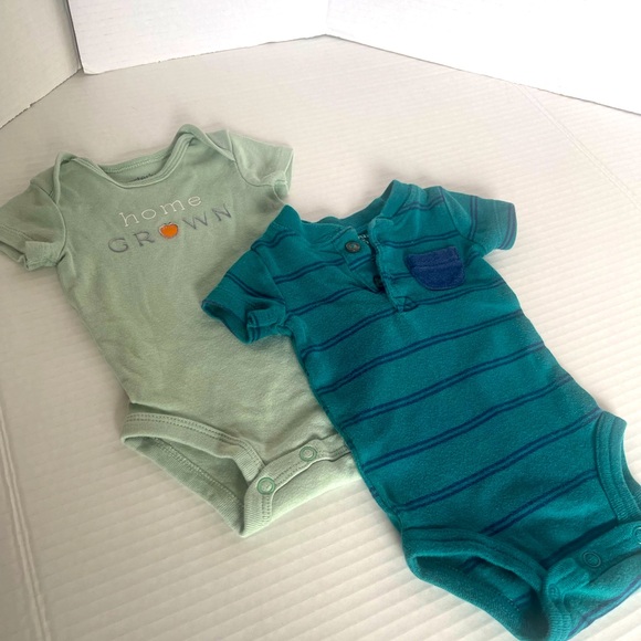 Carter’s  & Just for You brand | Newborn Onesies| Baby Boy Clothes - Picture 1 of 14